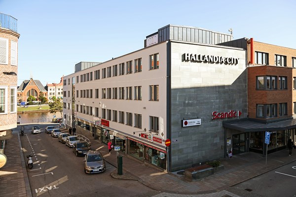 Hamngatan 9